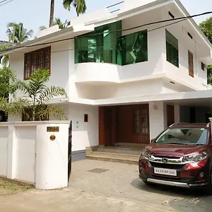 White House Thrissur